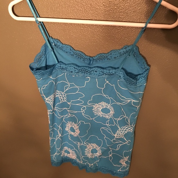 💙Aeropostale Blue floral tank top💙 - Picture 3 of 4